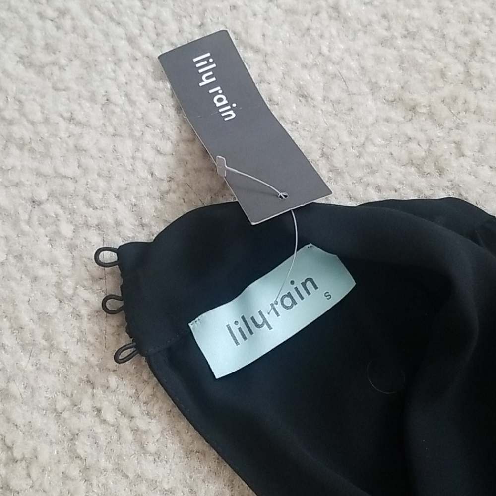 Lily Rain Black Romper - Picture 4 of 5